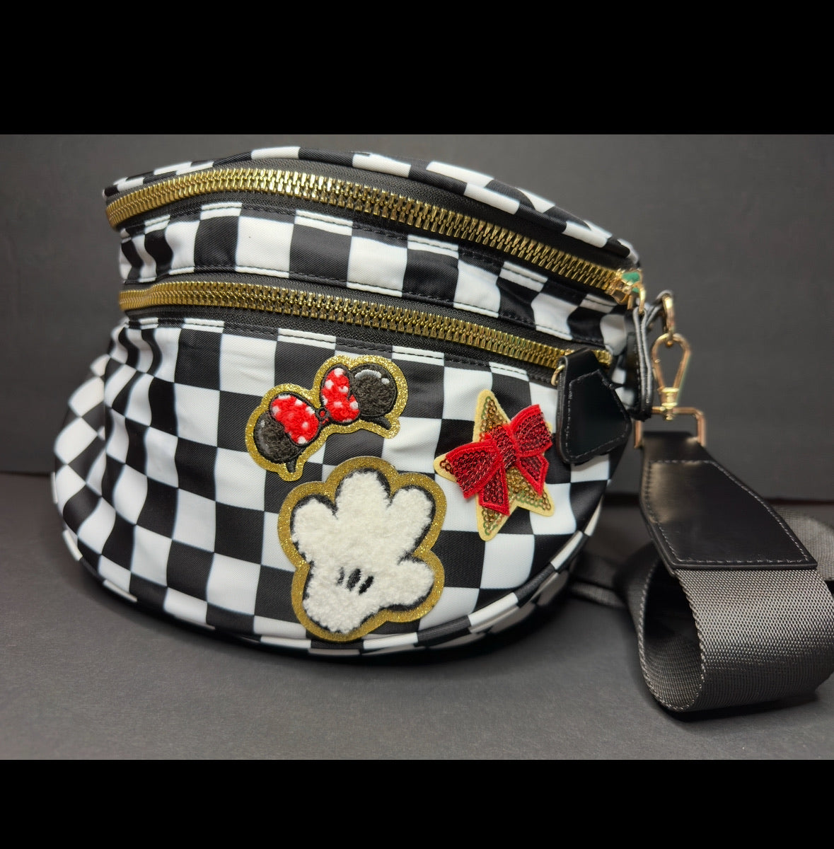 BLACK AND WHITE Bum Bag